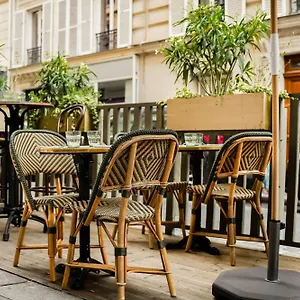 villa-eugenie.fr-paris.fr/